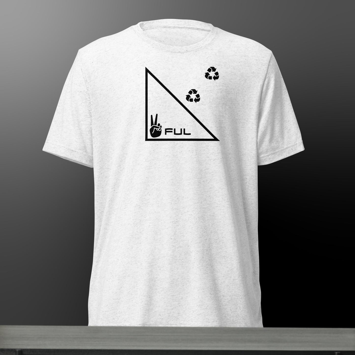 International Clothes Market  ✌️ful Geometry Shirt